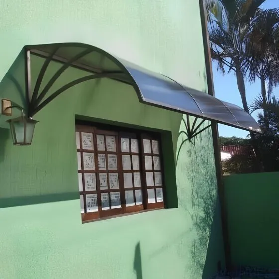 Toldo Policarbonato Alveolar em Campo Novo, Bragança Paulista SP Toldo Policarbonato Alveolar em Campo Novo, Bragança Paulista SP — Cobertura com calha lateral para escoamento